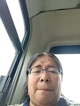 Snapshot of __valentina18 chatting on December 21, 4:36 pm   valentina18 online show from December 21, 4:36 pm