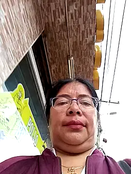 Snapshot of __valentina18 chatting on March 18, 4:15 pm   valentina18 online show from March 18, 4:15 pm