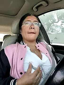 Snapshot of __valentina18 chatting on December 14, 3:28 pm valentina18 online show from December 14, 3:28 pm