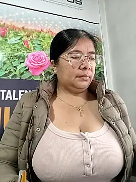   valentina18 online show from March 6, 1:07 pm