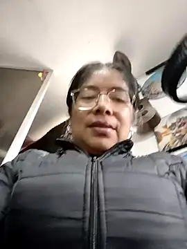 Snapshot of __valentina18 chatting on July 28, 3:21 pm valentina18 online show from July 28, 3:21 pm