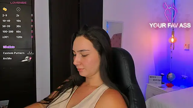 Snapshot of ava_blue chatting on January 28, 7:42 pm ava blue online show from January 28, 7:42 pm