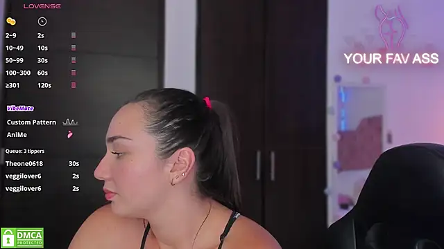 Snapshot of ava_blue chatting on February 23, 5:18 pm ava blue online show from February 23, 5:18 pm