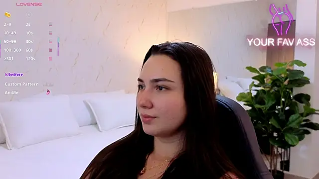 Snapshot of ava_blue chatting on September 22, 7:38 pm ava blue online show from September 22, 7:38 pm