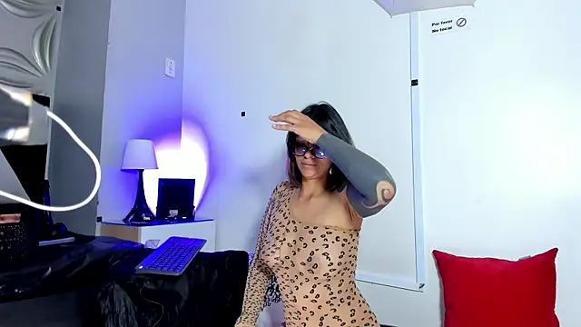 beauti wild25 online show from July 20, 8:00 pm
