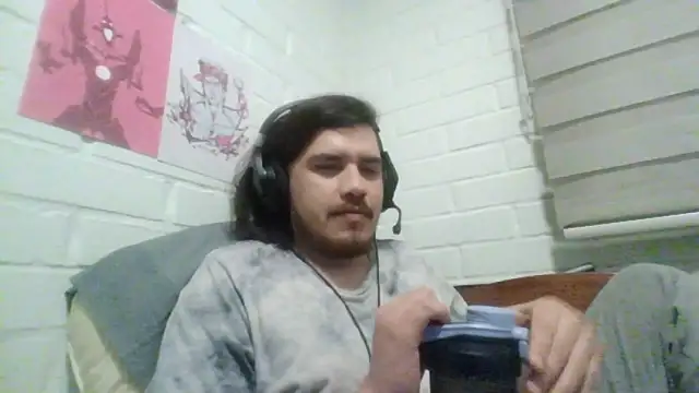 hung weeb online show from October 28, 2:26 am