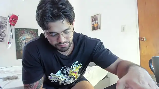 Snapshot of _Coddygold_ chatting on January 10, 3:48 pm  Coddygold  online show from January 10, 3:48 pm