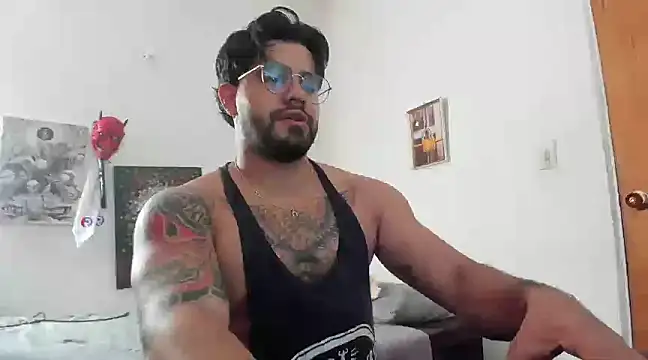 Snapshot of _Coddygold_ chatting on January 12, 8:25 pm  Coddygold  online show from January 12, 8:25 pm