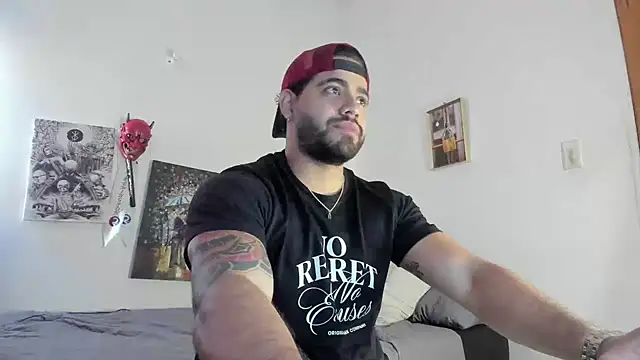 Snapshot of _Coddygold_ chatting on January 17, 12:31 pm  Coddygold  online show from January 17, 12:31 pm