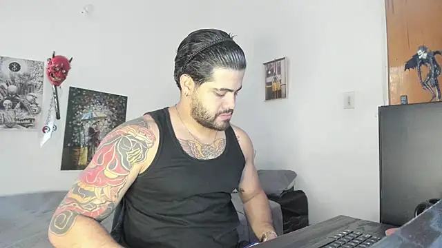 Snapshot of _Coddygold_ chatting on January 19, 12:06 pm  Coddygold  online show from January 19, 12:06 pm