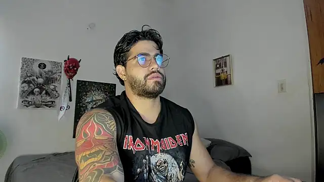 Snapshot of _Coddygold_ chatting on January 21, 11:46 am  Coddygold  online show from January 21, 11:46 am