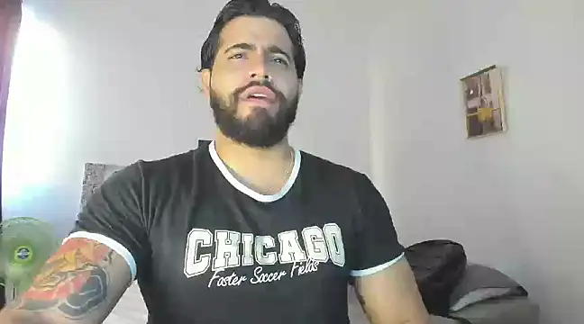 Snapshot of _Coddygold_ chatting on February 16, 12:32 pm  Coddygold  online show from February 16, 12:32 pm