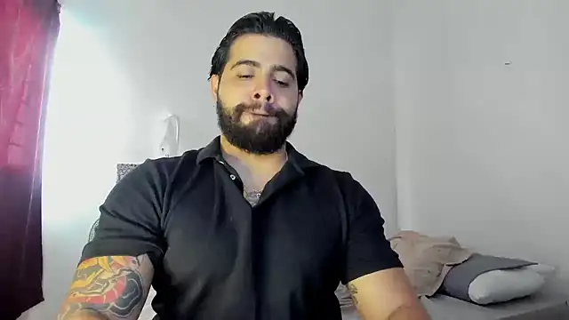 Snapshot of _Coddygold_ chatting on February 23, 12:48 pm  Coddygold  online show from February 23, 12:48 pm