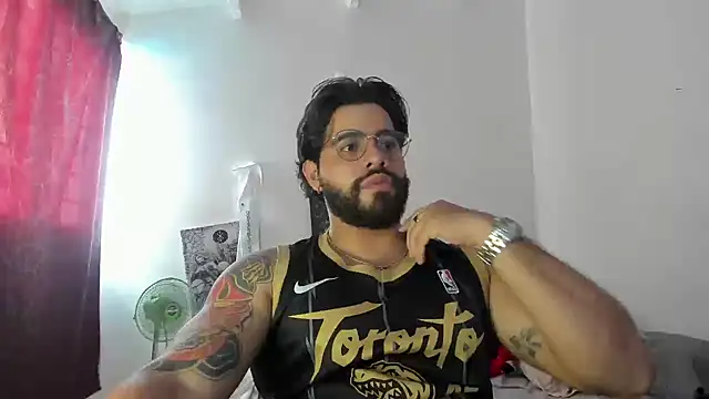 Snapshot of _Coddygold_ chatting on February 24, 3:20 pm  Coddygold  online show from February 24, 3:20 pm