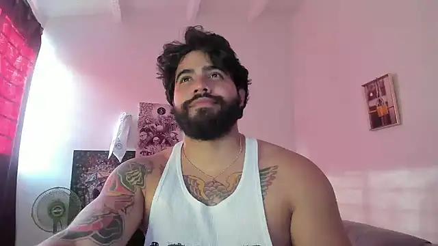 Snapshot of _Coddygold_ chatting on March 9, 9:36 pm  Coddygold  online show from March 9, 9:36 pm