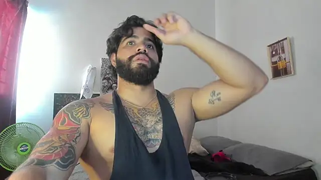 Snapshot of _Coddygold_ chatting on March 10, 2:26 pm  Coddygold  online show from March 10, 2:26 pm