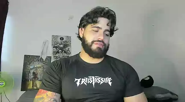 Snapshot of _Coddygold_ chatting on March 22, 11:09 pm  Coddygold  online show from March 22, 11:09 pm