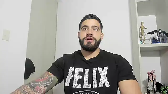 Snapshot of _Coddygold_ chatting on September 14, 11:53 am  Coddygold  online show from September 14, 11:53 am