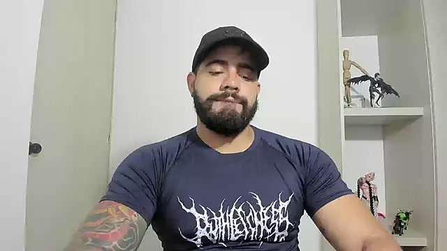 Snapshot of _Coddygold_ chatting on September 21, 3:46 pm  Coddygold  online show from September 21, 3:46 pm