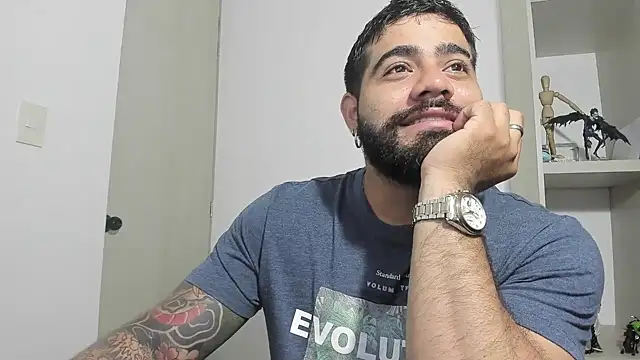 Snapshot of _Coddygold_ chatting on September 26, 11:58 am  Coddygold  online show from September 26, 11:58 am