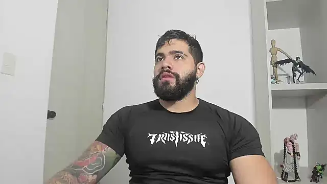 Snapshot of _Coddygold_ chatting on September 27, 1:16 pm  Coddygold  online show from September 27, 1:16 pm