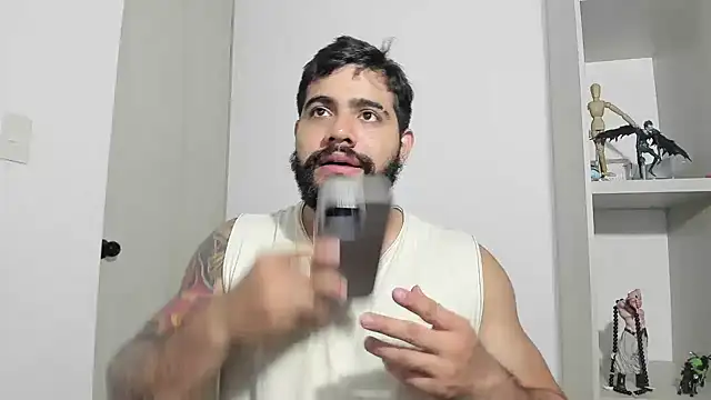 Snapshot of _Coddygold_ chatting on October 2, 12:45 pm  Coddygold  online show from October 2, 12:45 pm