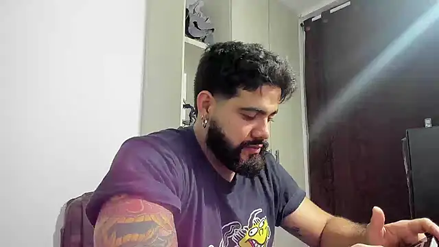 Snapshot of _Coddygold_ chatting on October 9, 1:03 am  Coddygold  online show from October 9, 1:03 am