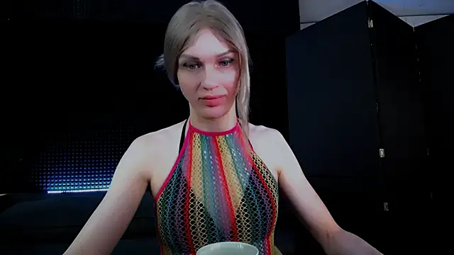 Snapshot of Hardy_Green chatting on October 18, 4:04 am Hardy Green online show from October 18, 4:04 am