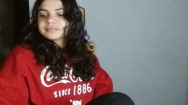 Nikkykora15 online show from May 14, 1:34 am