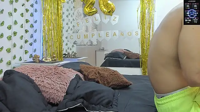 ChoreyTaiylor online show from September 19, 1:23 pm