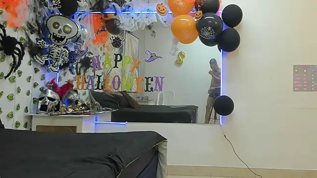 ChoreyTaiylor online show from October 5, 2:26 pm