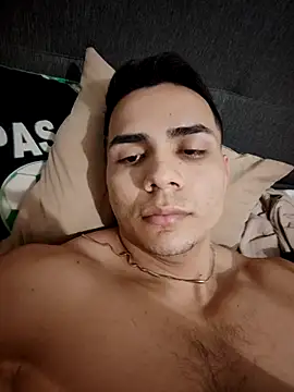 ChoreyTaiylor online show from December 15, 12:09 pm