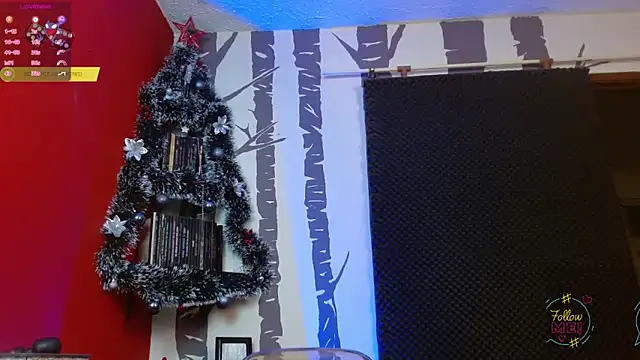 Snapshot of julieth_sex1 chatting on December 17, 8:56 am julieth sex1 online show from December 17, 8:56 am