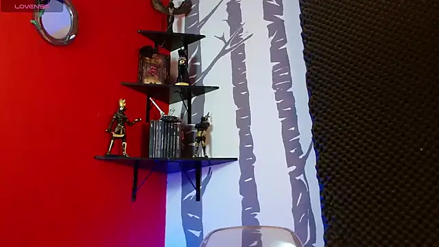 Snapshot of julieth_sex1 chatting on January 24, 9:28 am julieth sex1 online show from January 24, 9:28 am