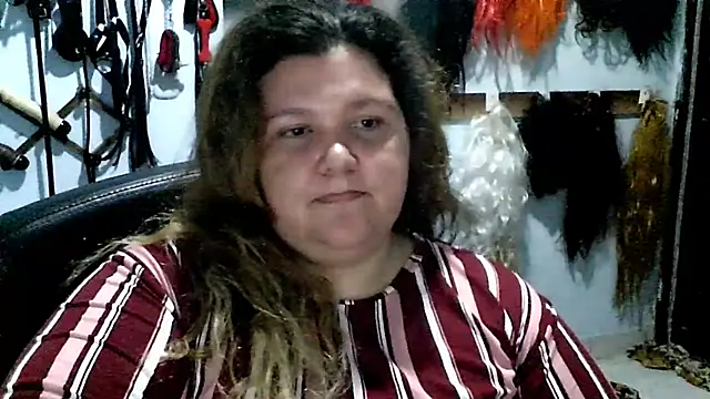 squirt322bbw online show from February 22, 3:45 am