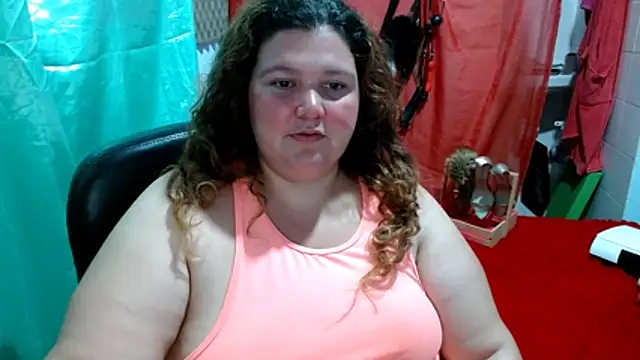 squirt322bbw online show from December 18, 8:37 pm