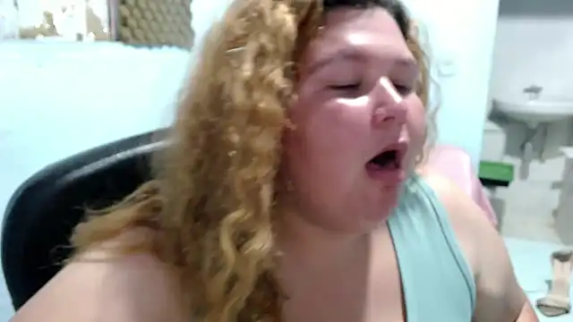 squirt322bbw online show from May 30, 7:11 pm