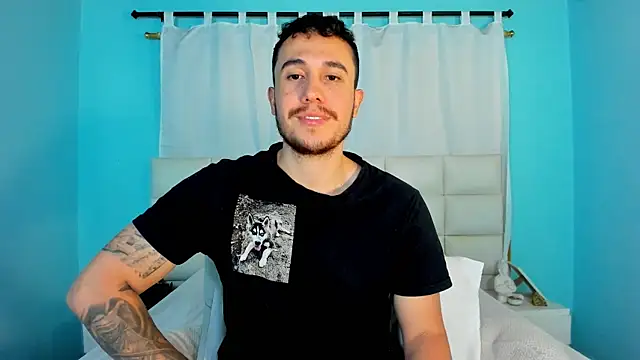 Snapshot of juan__jimenez chatting on November 28, 12:24 am juan jimenez online show from November 28, 12:24 am