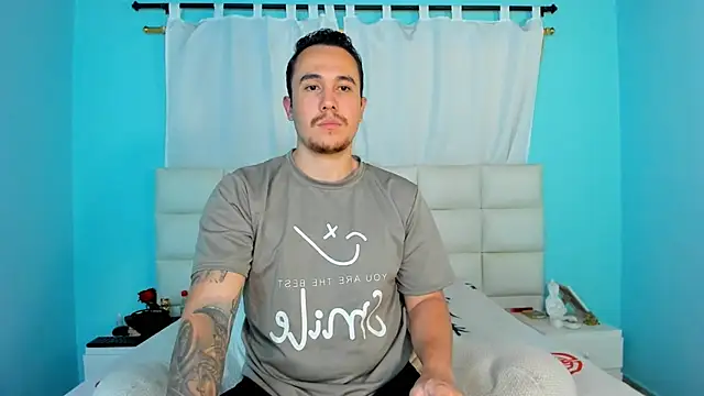 Snapshot of juan__jimenez chatting on March 13, 10:27 pm juan jimenez online show from March 13, 10:27 pm