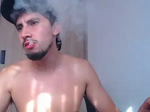 Snapshot of ChrisDamon chatting on November 2, 1:46 pm ChrisDamon online show from November 2, 1:46 pm