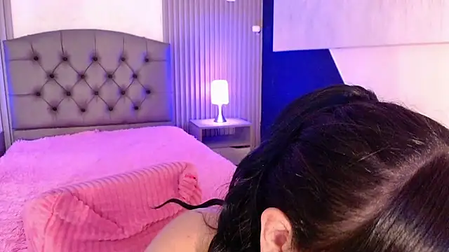 Snapshot of cheryl_hs chatting on October 9, 3:37 am cheryl hs online show from October 9, 3:37 am