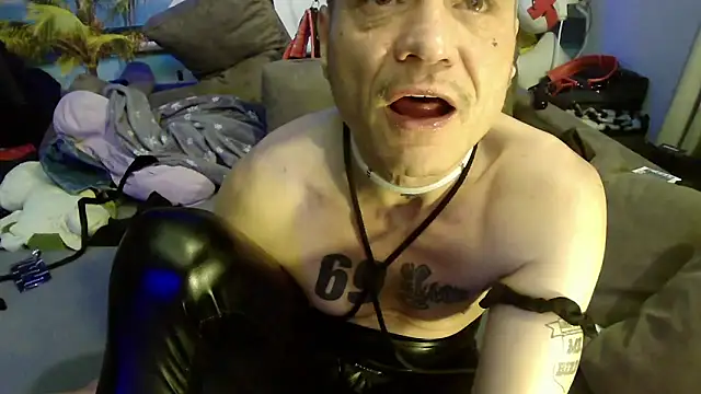 druckfug online show from February 20, 12:51 am