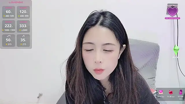candy-yiyi online show from December 16, 1:49 pm