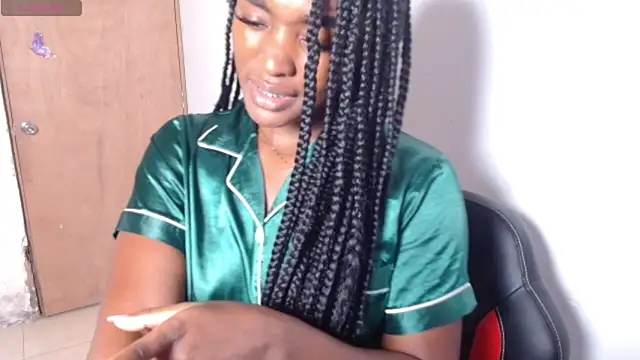 Snapshot of Kaiadebayo chatting on November 28, 12:02 am Kaiadebayo online show from November 28, 12:02 am