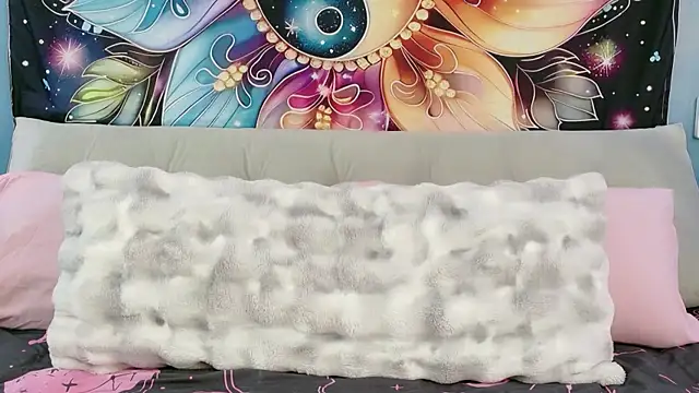 SaraBearXo online show from February 28, 12:39 pm