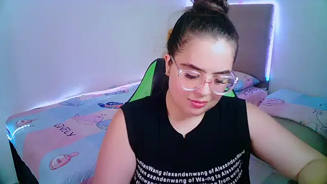  alicia z online show from February 3, 6:28 pm