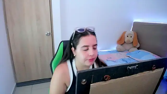  alicia z online show from February 26, 6:54 pm