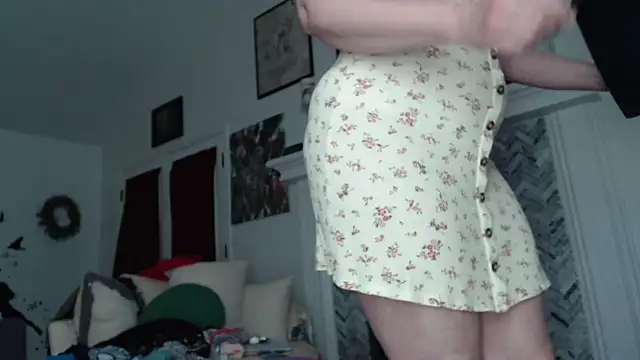 AuroraWillows online show from March 11, 11:44 am