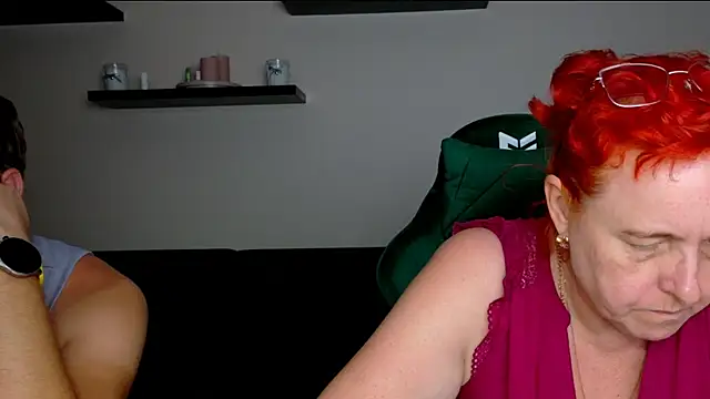 JoannaAndNeighbour online show from July 13, 10:51 am