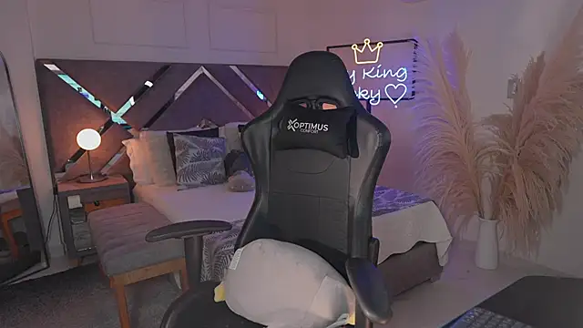 KateOwens online show from November 4, 10:58 am